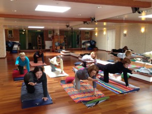 Cours de yoga avec Hélène Petre